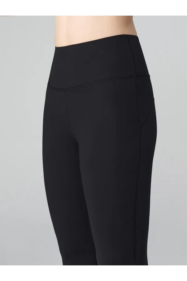 Flairra Flare Black Tayt