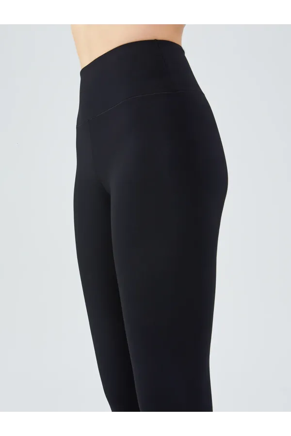 Sculpt Astringent Black Tayt